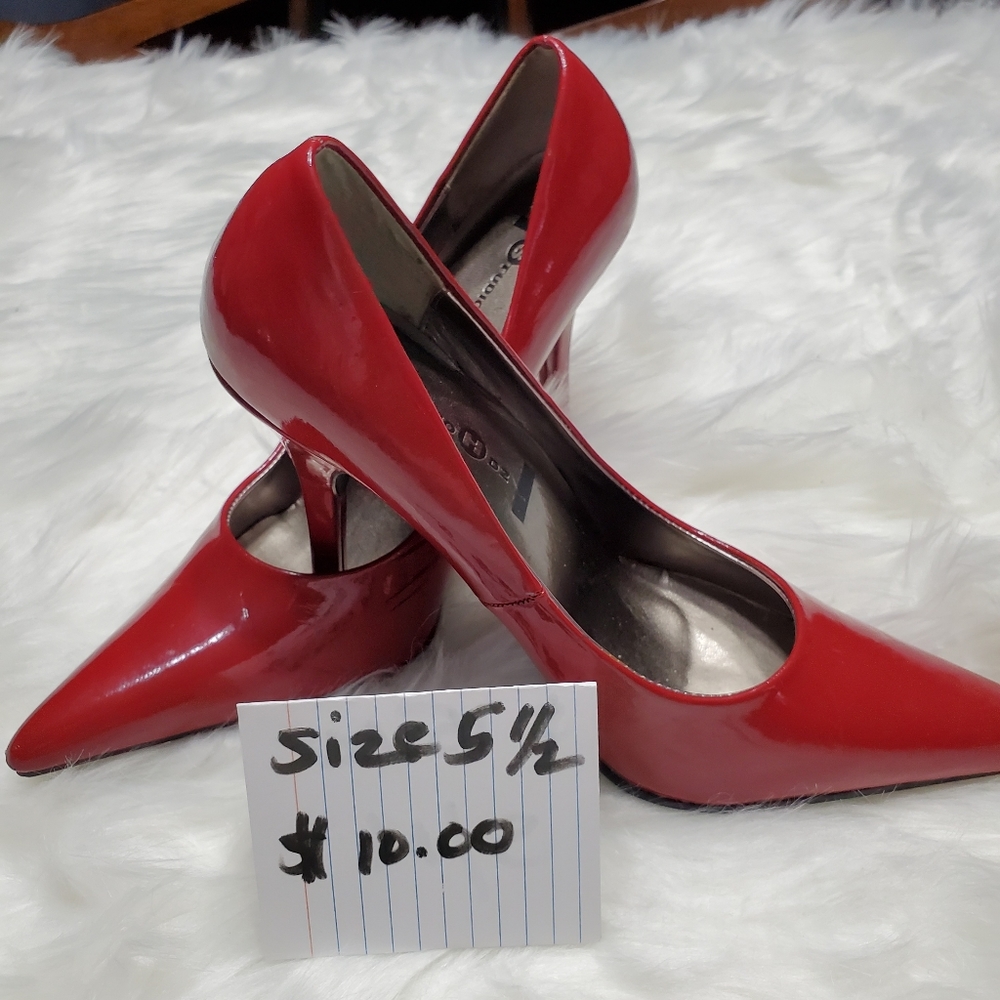 Shoes - Picture 12 of 16